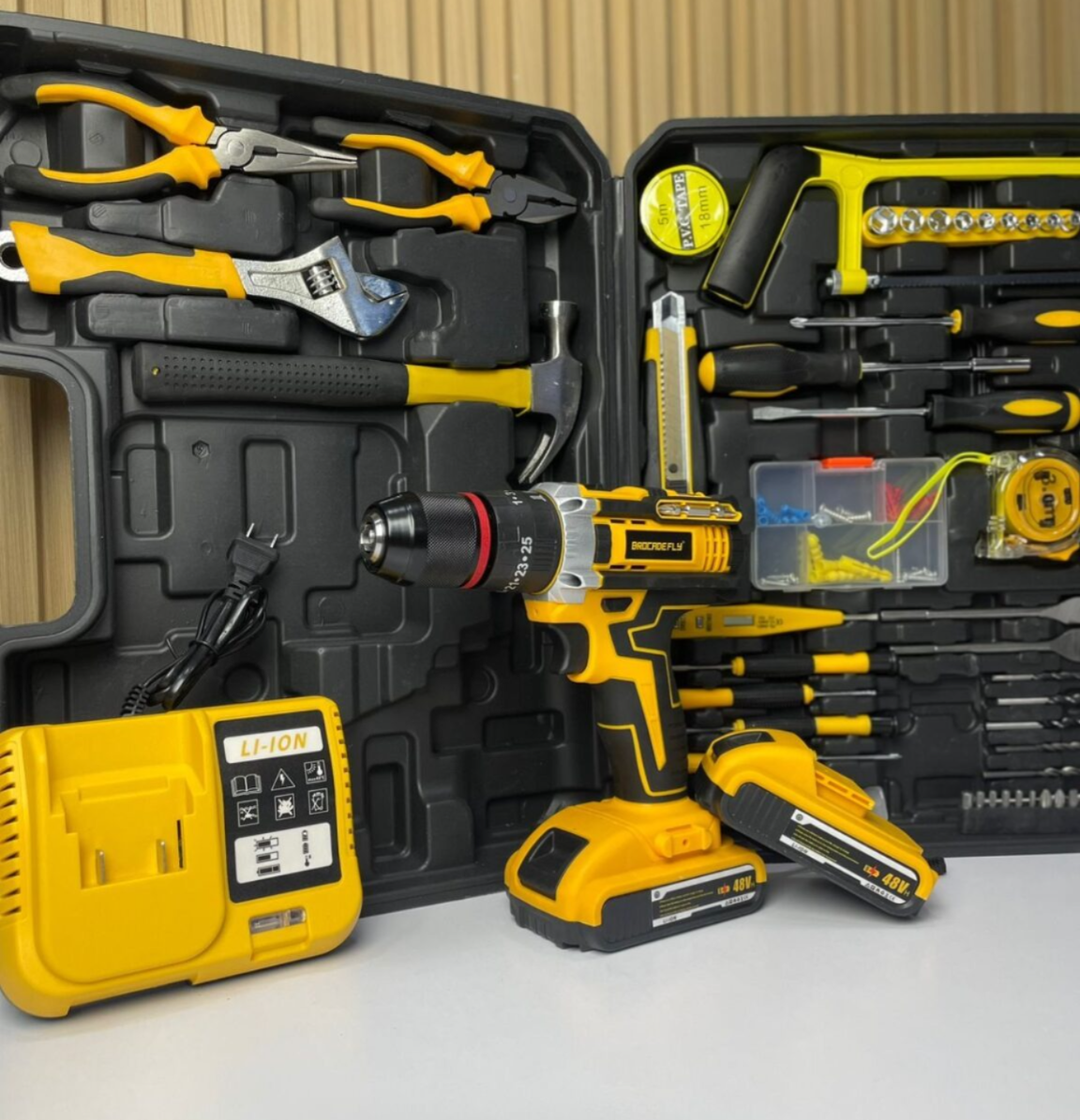 Kit Taladro 813 Mandril Metalico De 12"